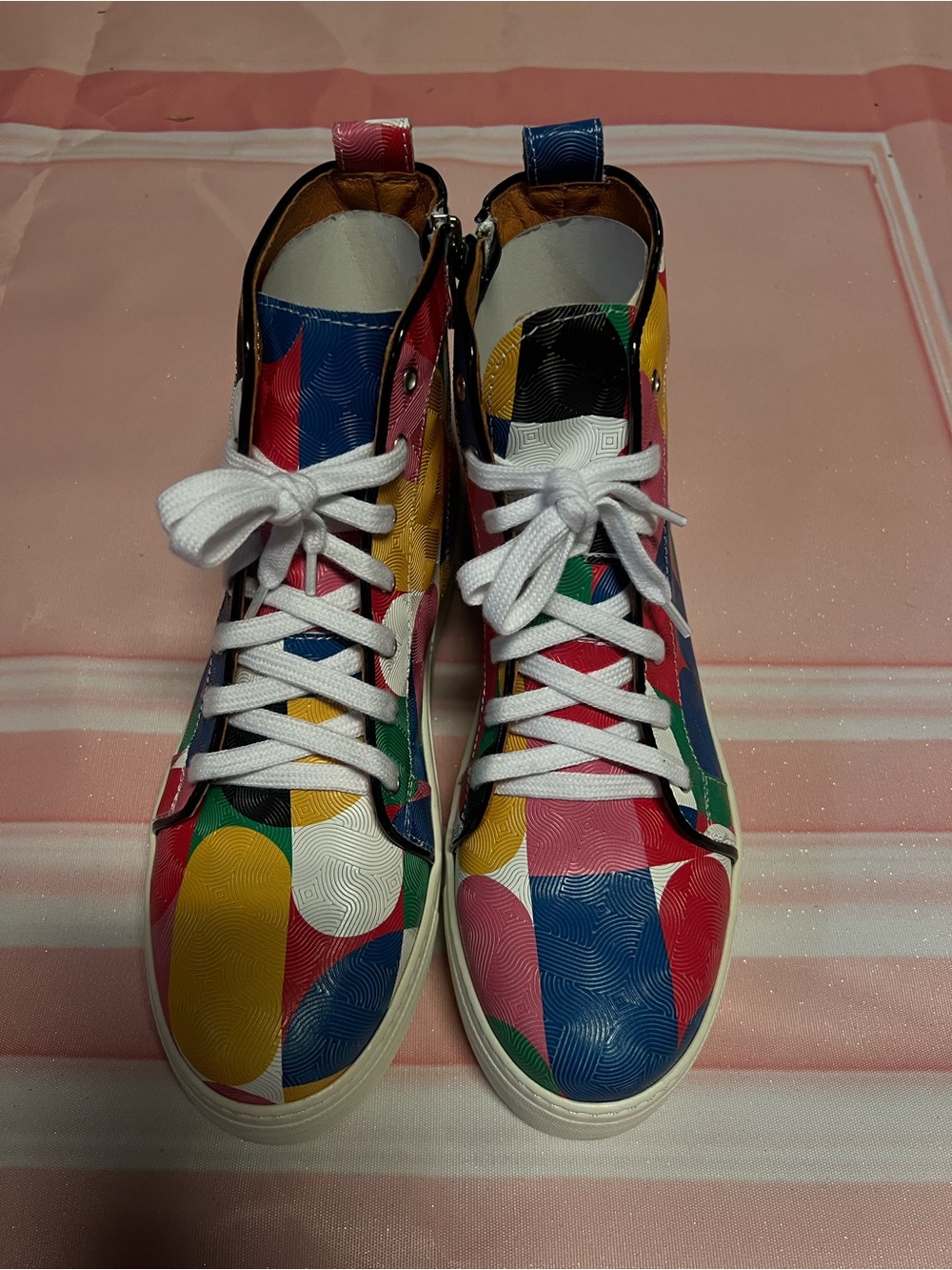 Embassy London Geometric High Top Leather Sneakers Side Zip EU 40 NWT